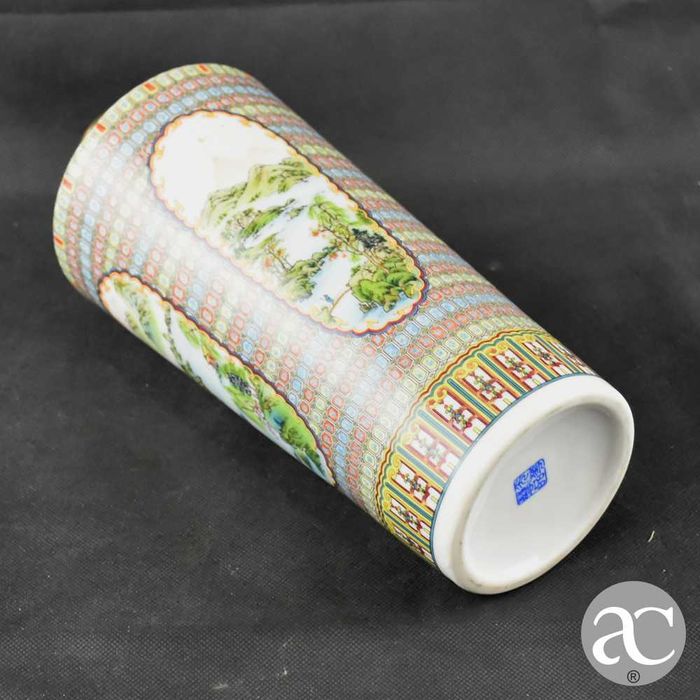 Jarra / Garrafa em porcelana da China decoração oriental