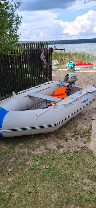 Sprzedam ponton z silnikiem Honda