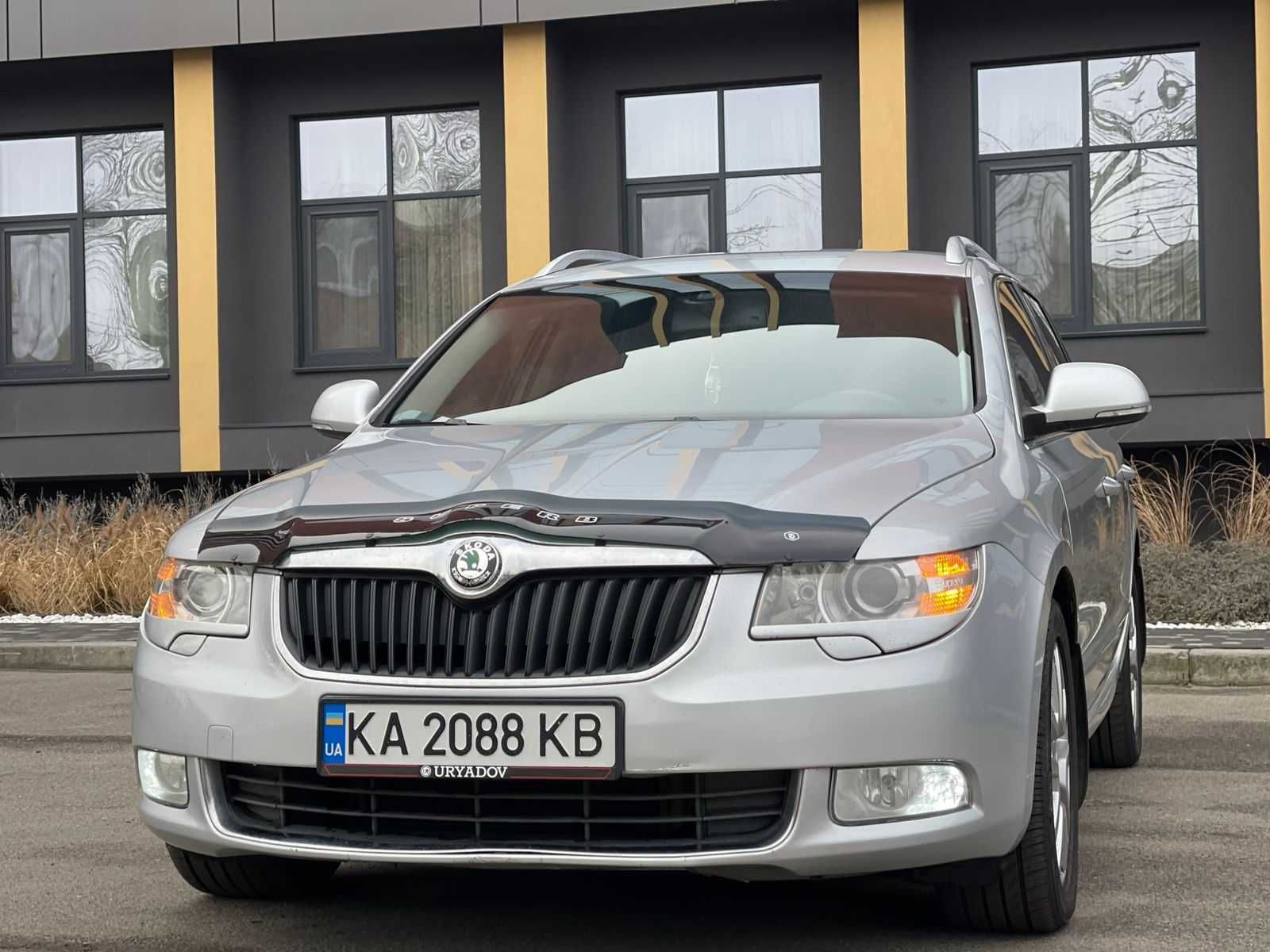 Продам Шкоду Суперб 2.0 дизель Автомат