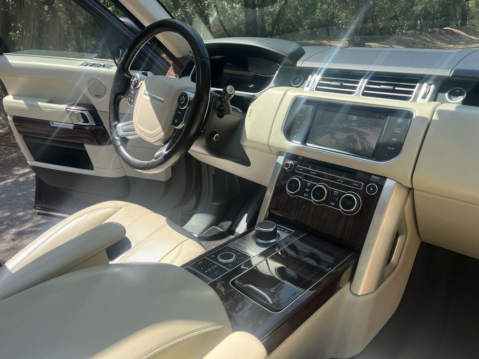 Range Rover Vogue SDV8