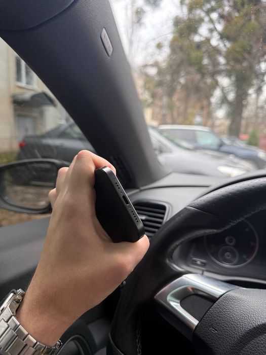 Iphone 15 pro 128gb. Європа фізична сімкарта.