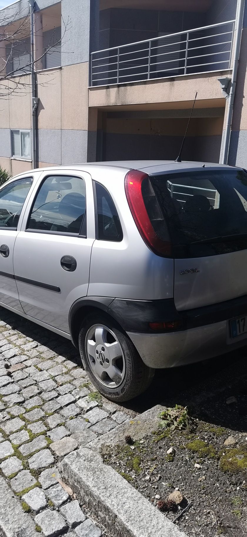 Opel corsa 1.2 ano 2000
