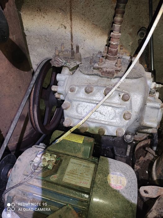 Компрессор, компресор 4х цилиндровый