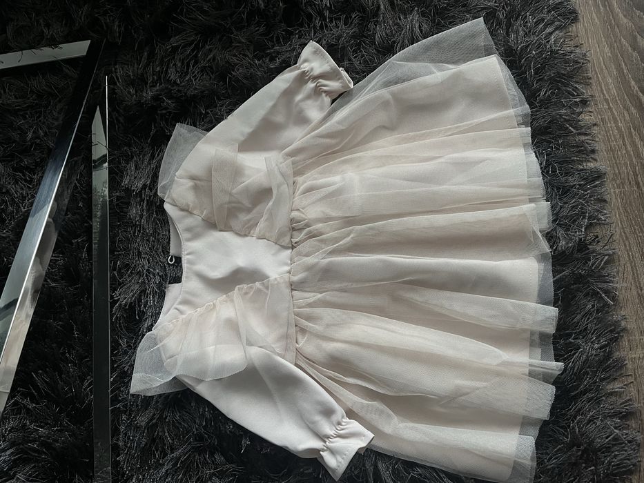 Sukienka niemowleca elegancka r68 Noeli