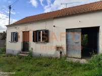 Moradia T3 Para Recuperar Com Projeto Aprovado