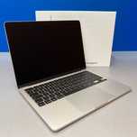 Apple MacBook Air 13.6" (2025) - M4 10-Cores/24GB/512GB SSD