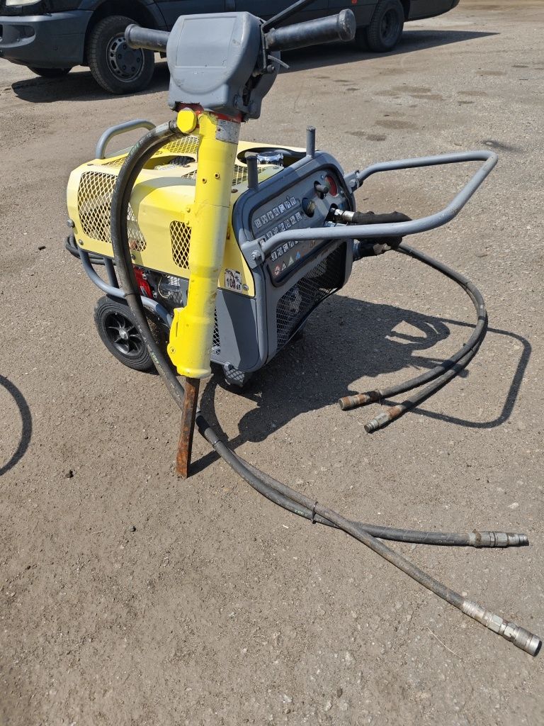Aggregate mlot wyburzeniowy Atlascopco Lp9 20p