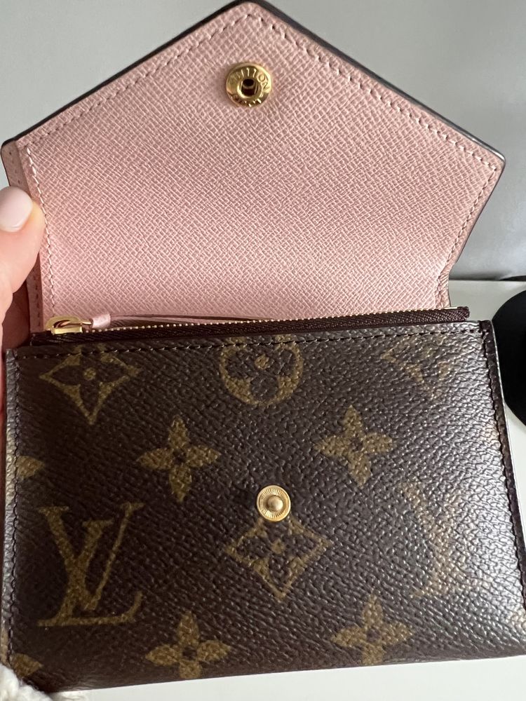 Louis Vuitton Victorine portfel - monogram canvas rose ballerine