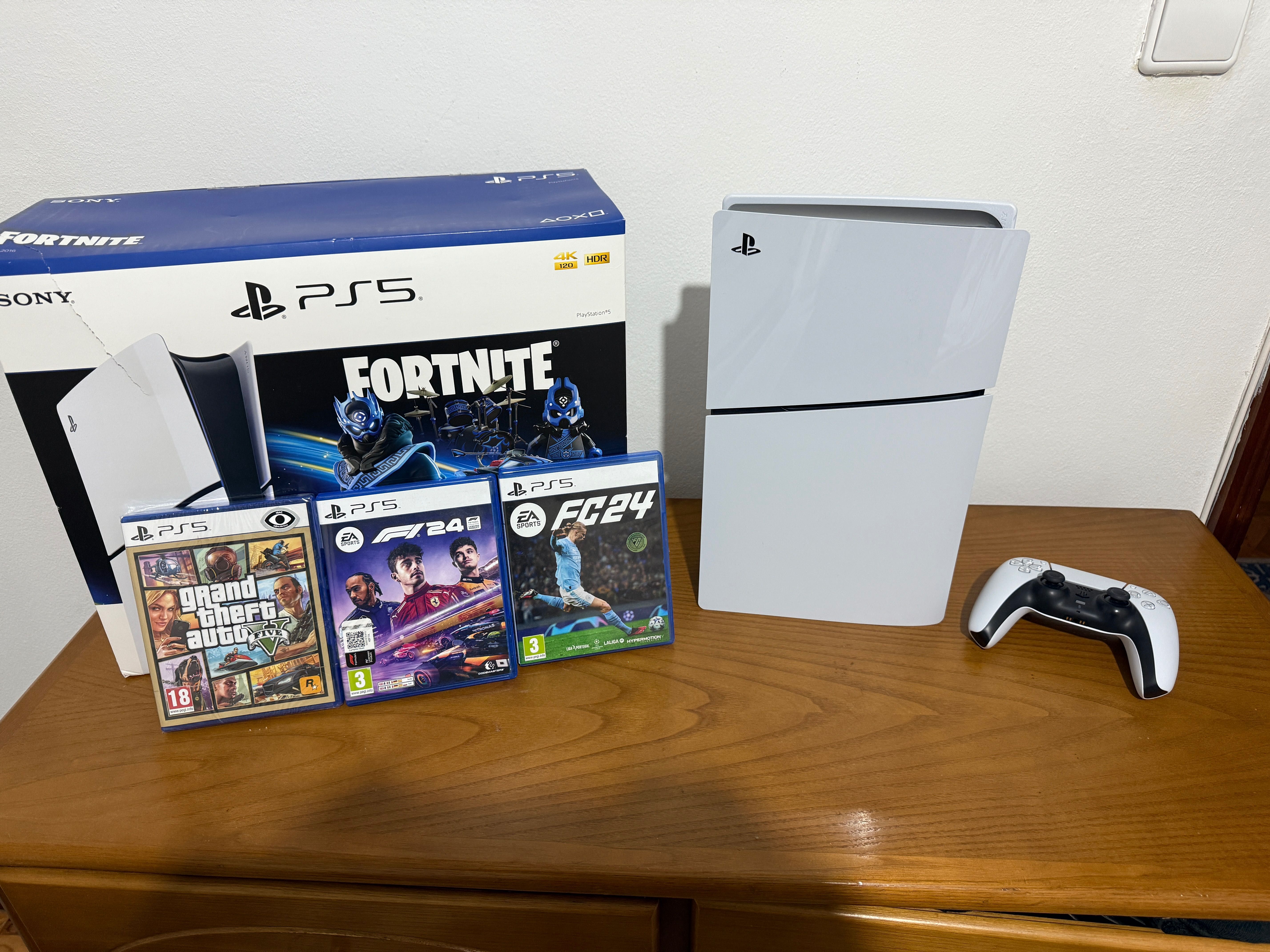 Playstation 5 muito pouco utilizada + 3 jogos