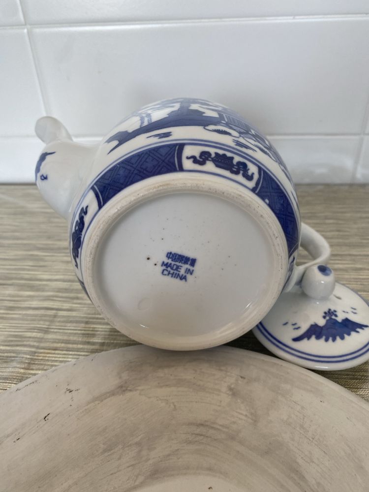 Serviço de bule de chá em porcelana chinesa azul e branca com bandeja