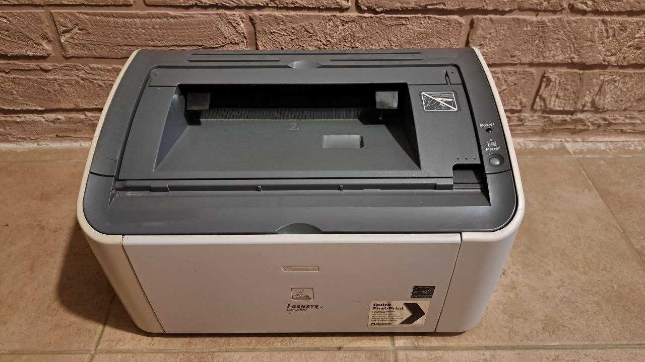 Принтер CANON LBP 2900 + картридж + шнур питания + шнур USB