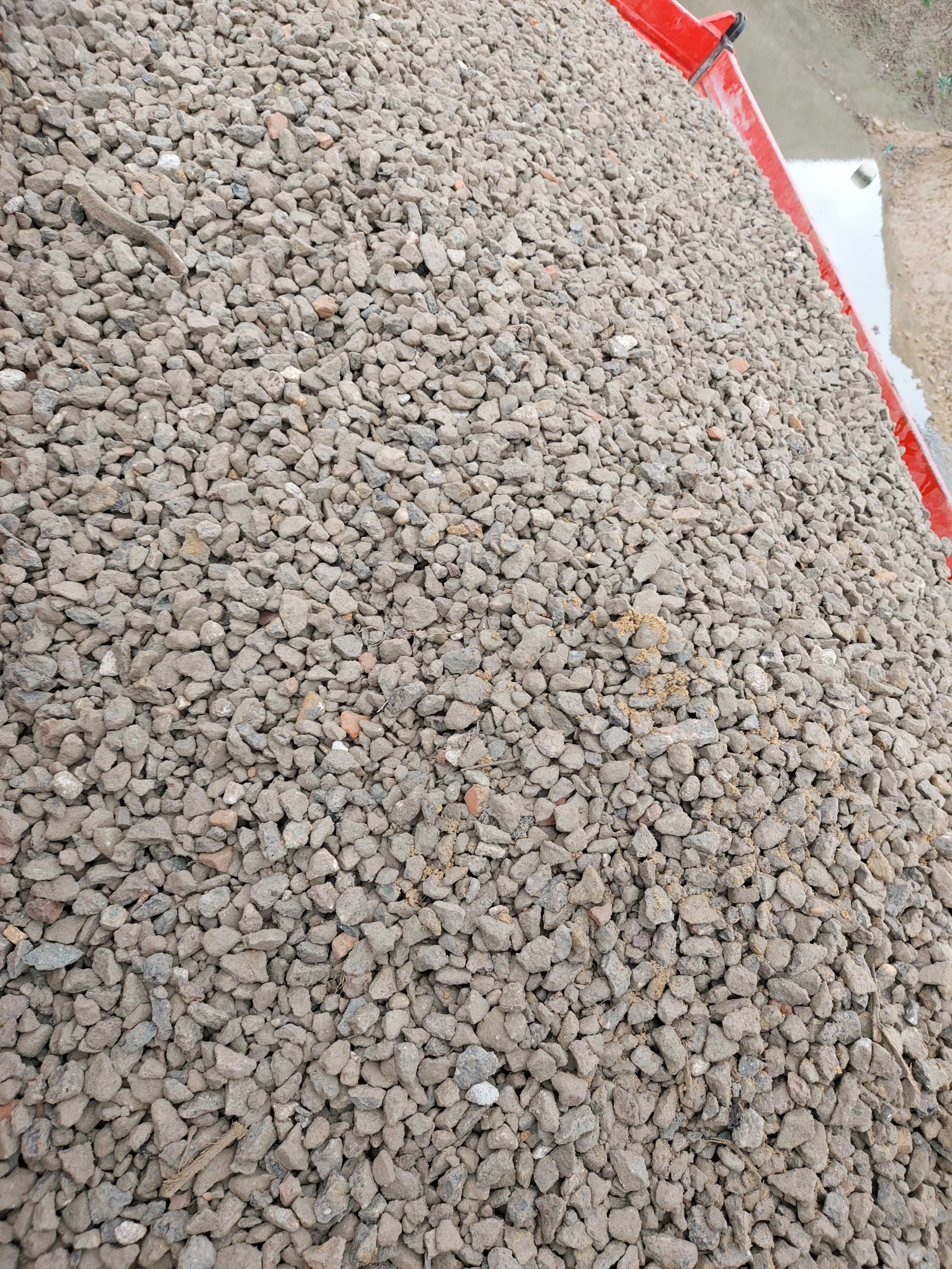 Gruz betonowy gruz drobny tłuczeń do 40 mm