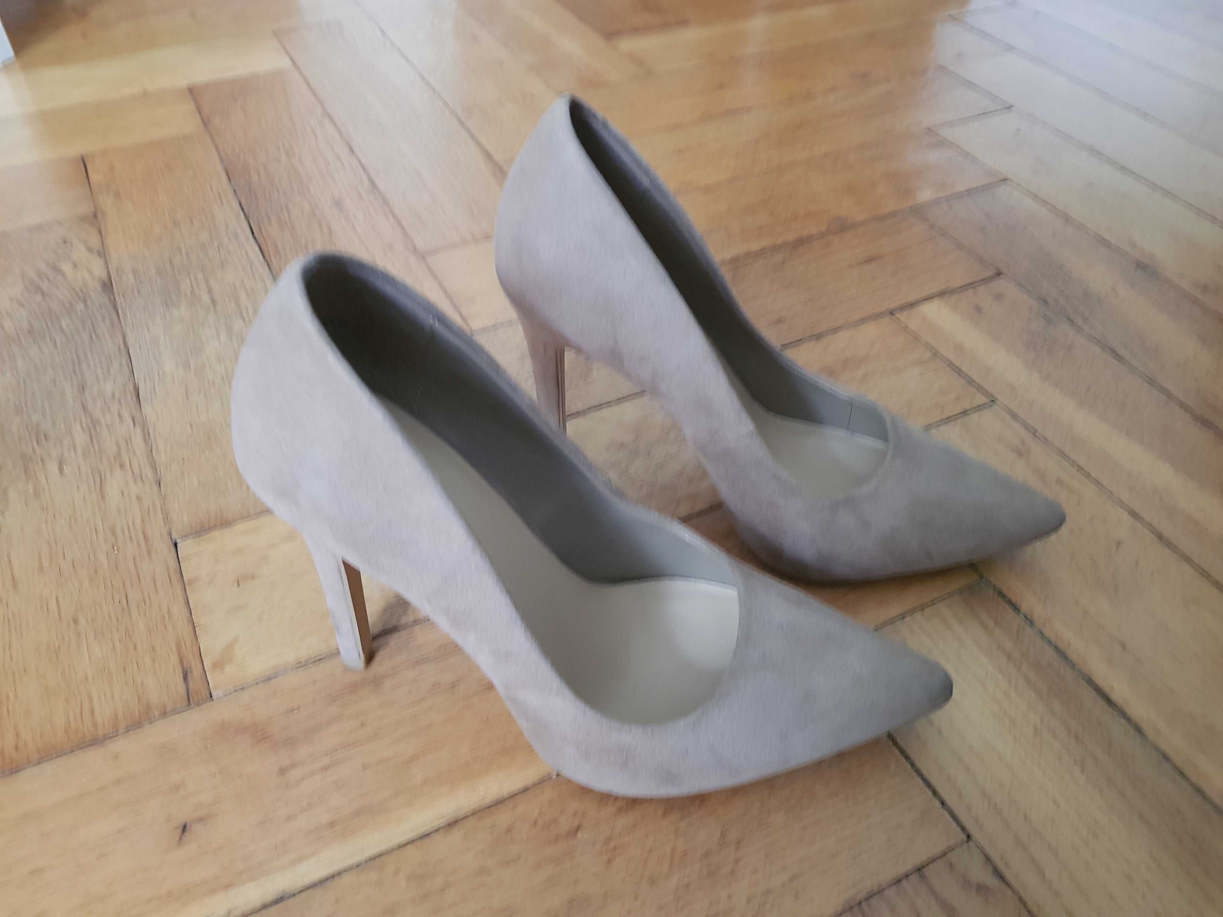 Buty obcasy szpilki New Look 37
