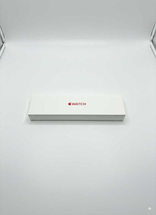 Apple Watch Series 7 – 45 mm GPS (Czerwone aluminiowe etui)