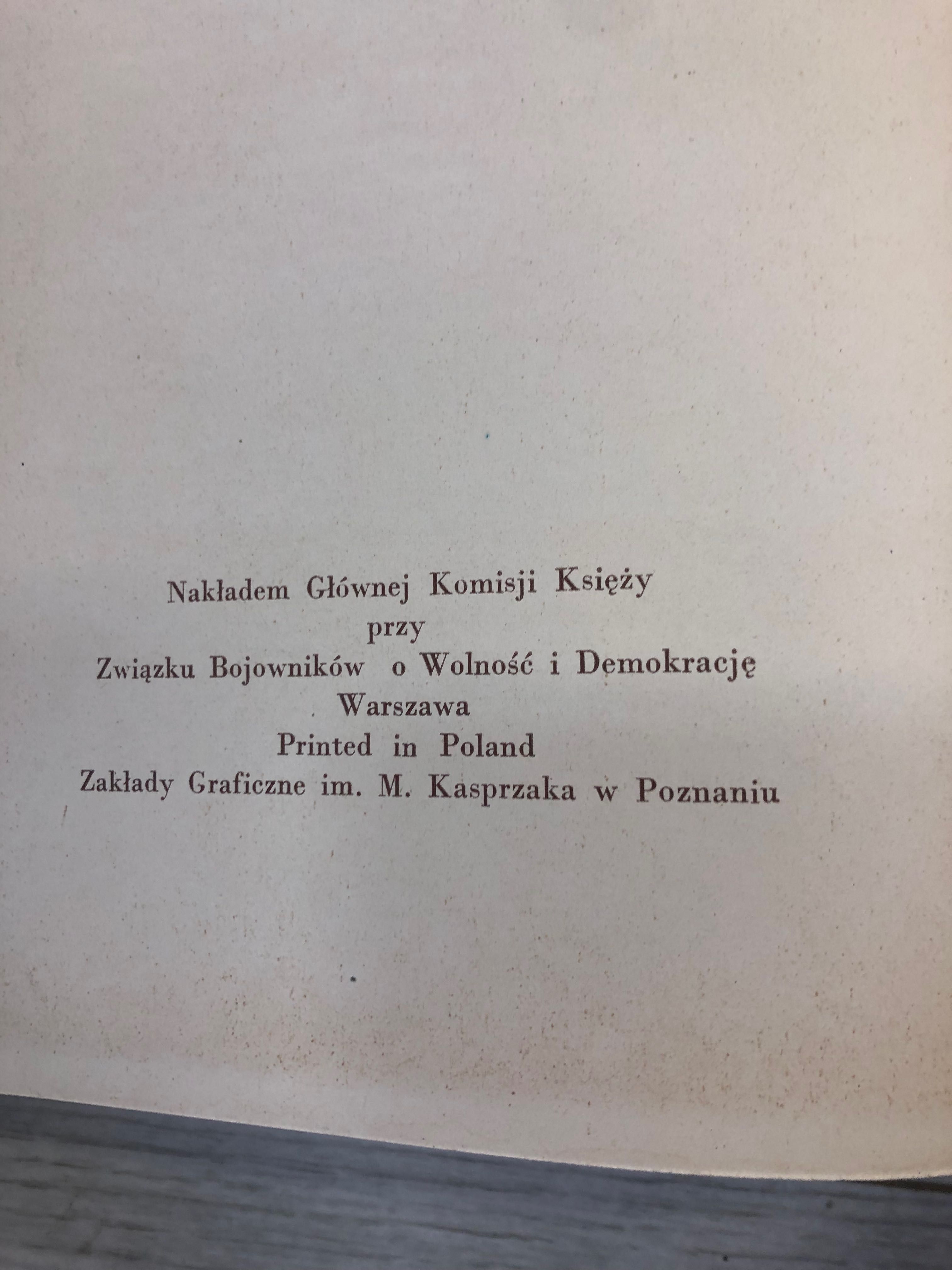 Album książka z okresu PRL kościół katolicki w Polsce ludowej