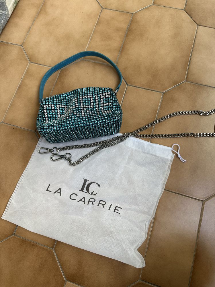 Bolsa La carrie nova sem etiqueta