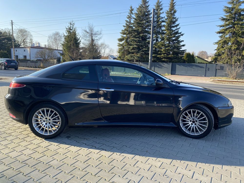 Alfa Romeo GT/2008 rok/2.0 160 KM/Poninfarina/Skóry