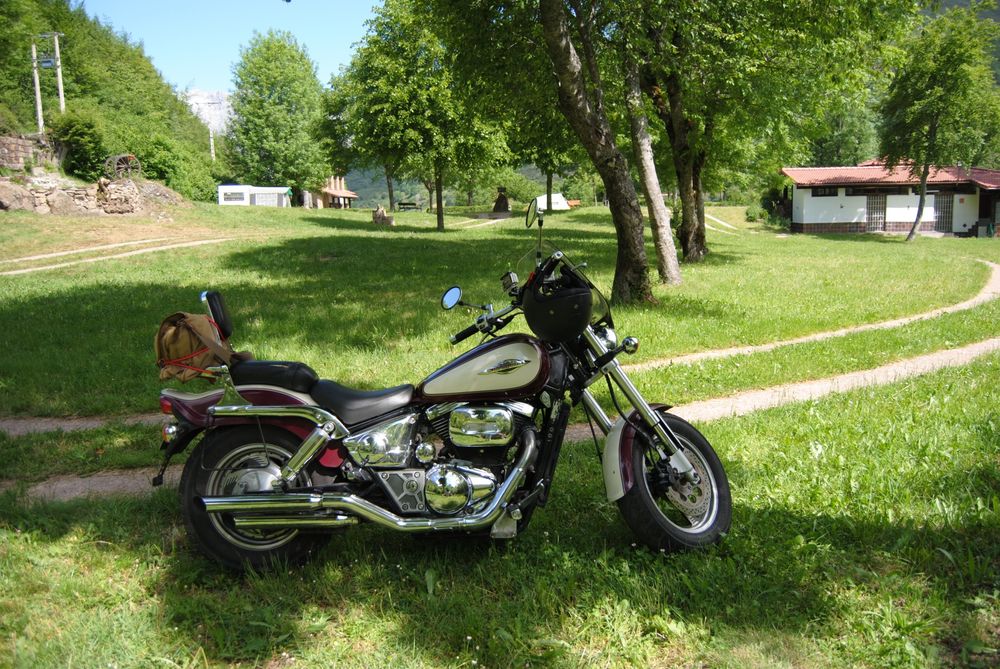 Suzuki Marauder VZ 800