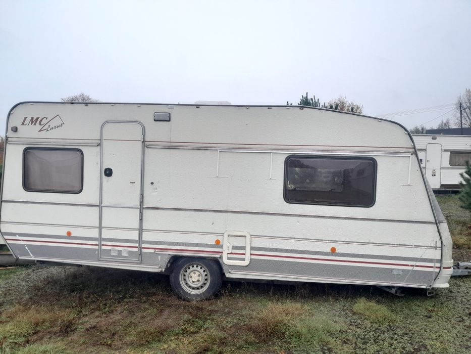 Przyczepa kempingowa, wc, przedsionek   transport