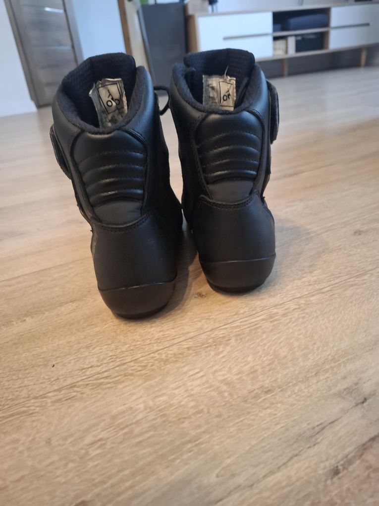 Krótkie buty motocyklowe Modeka r.40