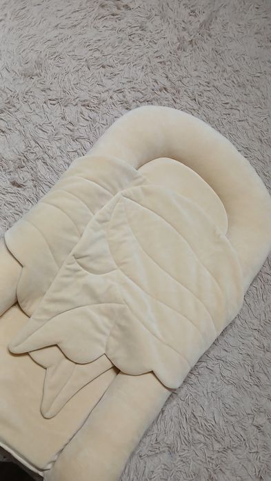 Кокон для новорождённого с крылышками