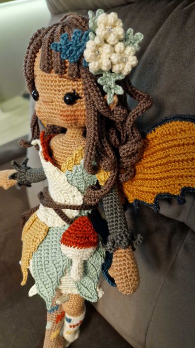 Lalka Eryn szydełkowa, 35 cm długości, ręcznie robiona