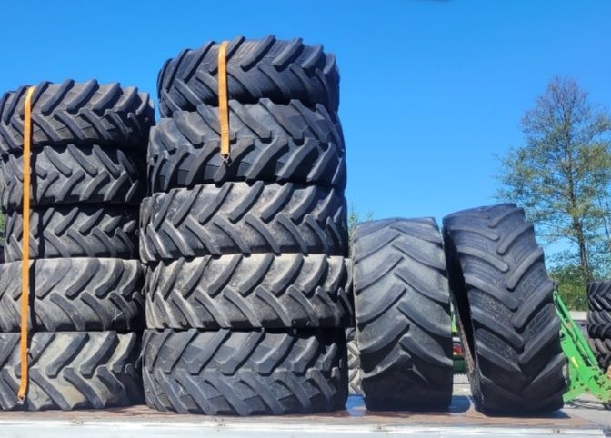 Opona Goodyear 710/75R42