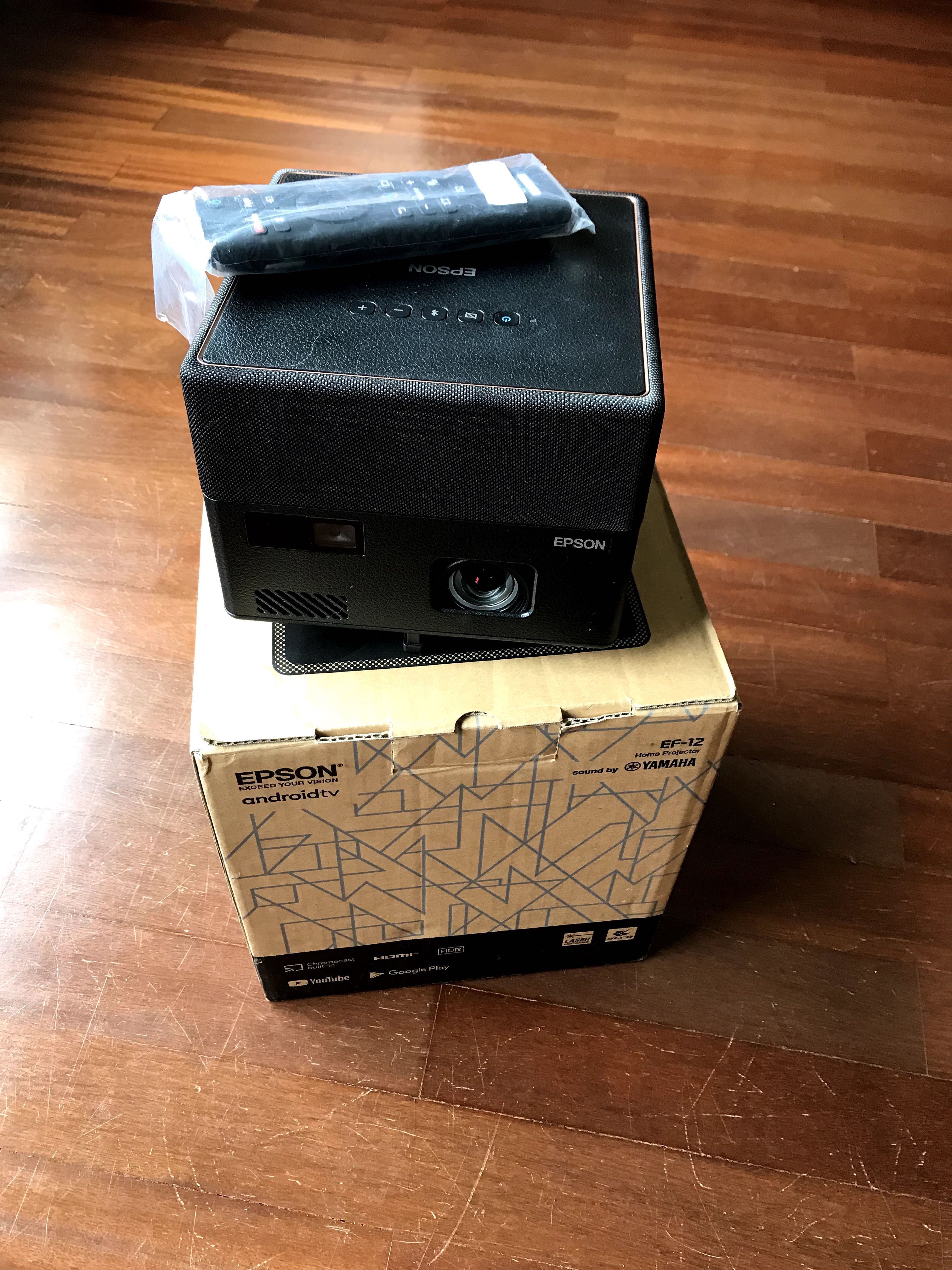 Projector Epson EF-12 Laser 3LCD