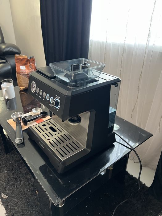 Кавоварка з млином з Німеччини Klarstein GrandPresso 10046666