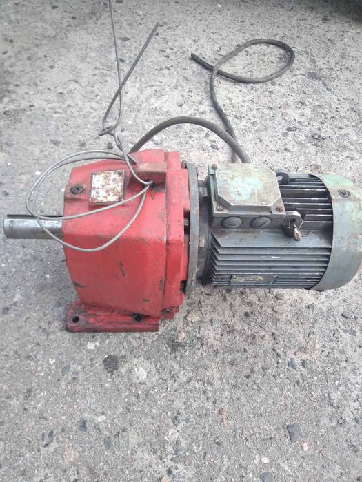 Продам мотор редуктор