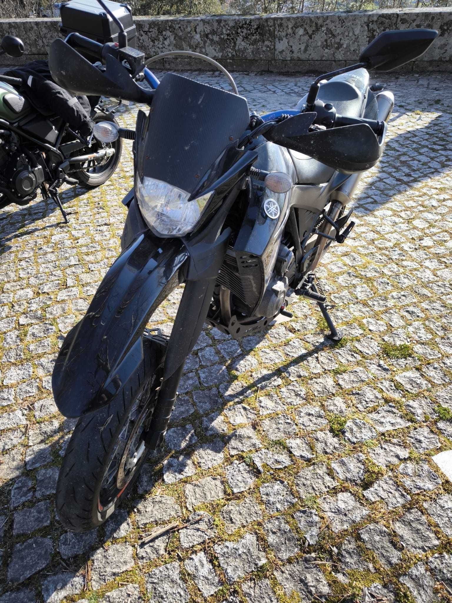 Yamaha XT 660 X - Ponteiras Akrapovic