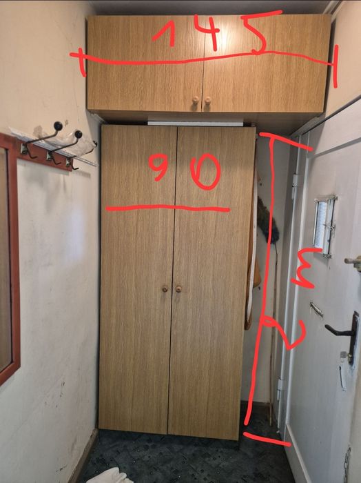 Duża szafa w dobrym stane