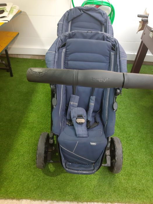 Carrinho de gêmeos brevi