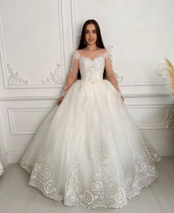 Весільні сукні. Нова колекція