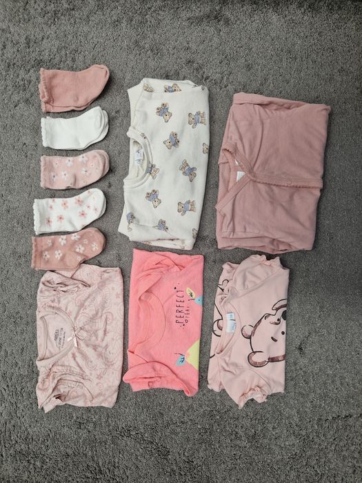 Zestaw ubranek dla dziewczynki, 74 + gratis