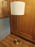 Lampa podłogowa Ikea Ringsta / Skaftet