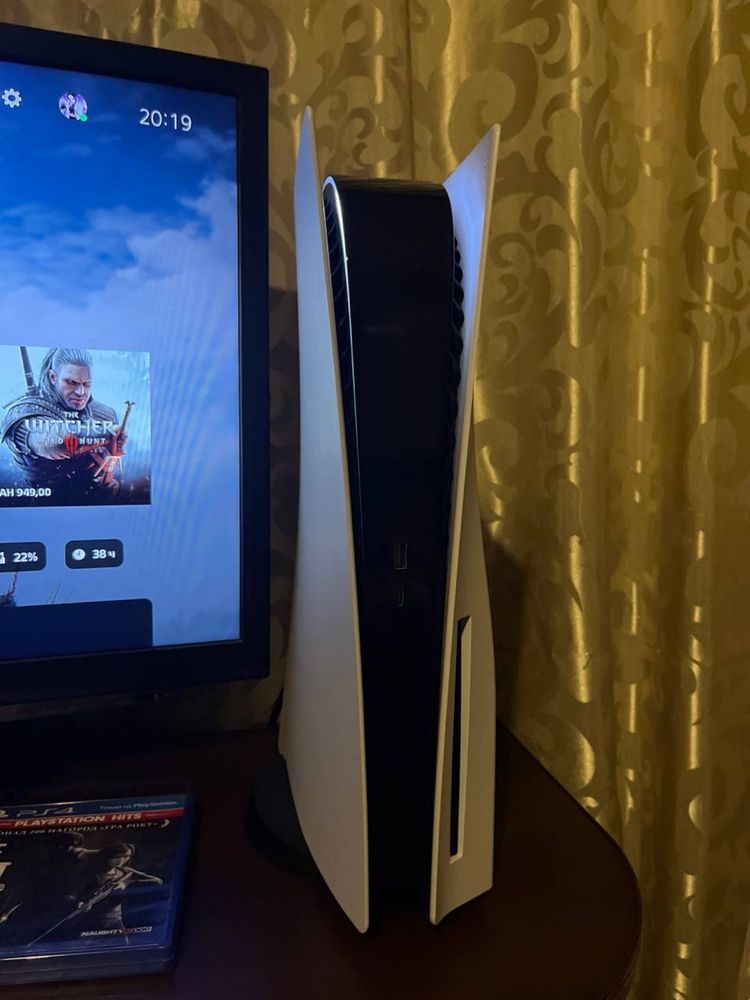 Sony Playstation 5, PS5 1Tb идеал