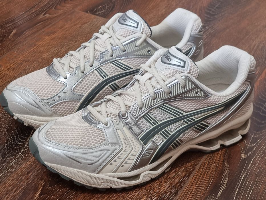 Оригінал 100% кросівки asics gel kayano 14  eur 46.5