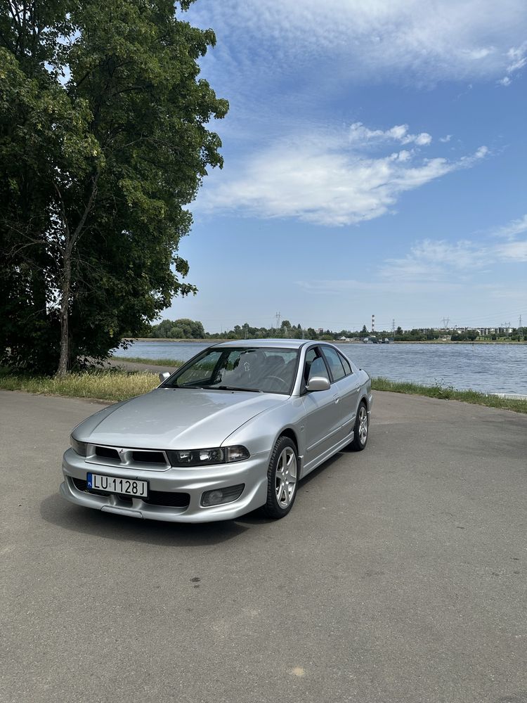Mitsubishi Galant Avance 2.5 v6