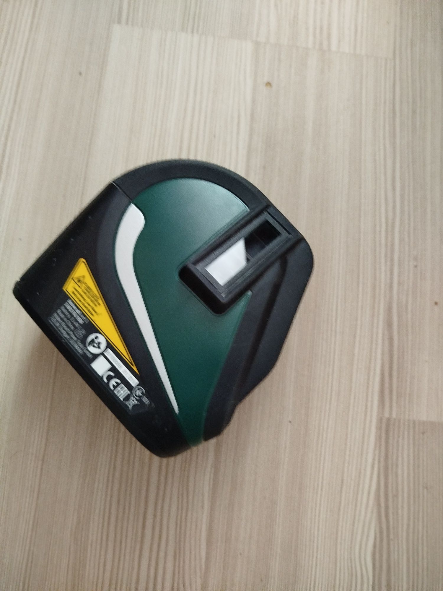Лазерний рівень Bosch universal level3