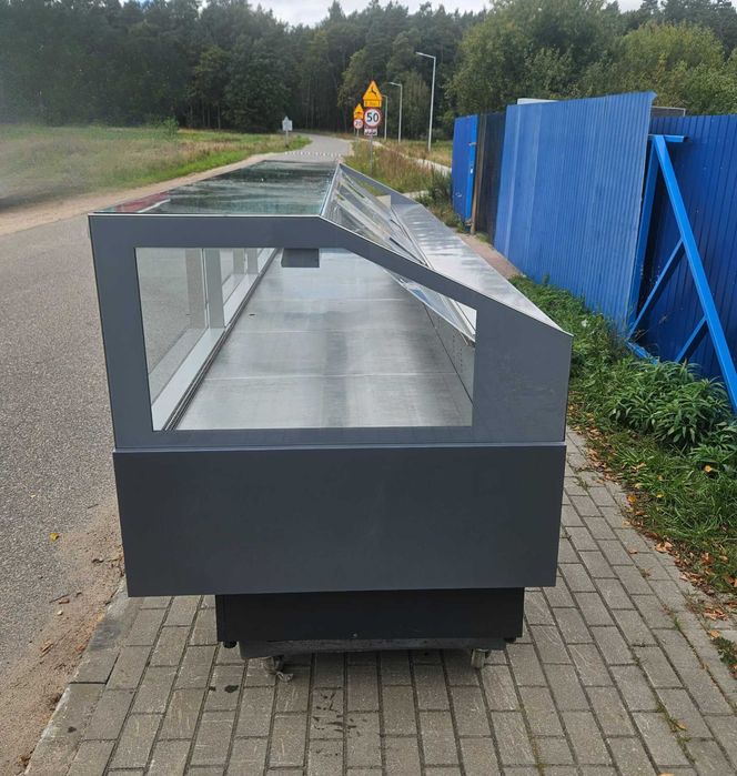 Lada chłodnicza [ ES SYSTEM TUCANA 380 cm ]