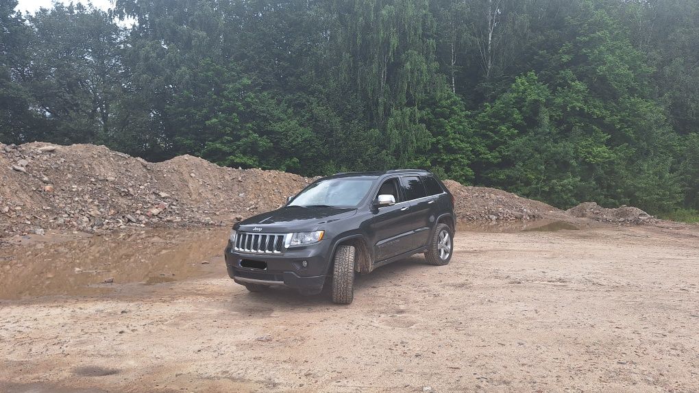 Jeep Grand Cherokee Wk2 Overland 3,6 bogata wersja,panorama,hak