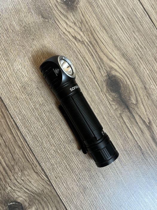 Latarka Sofirn HS40 czołówka