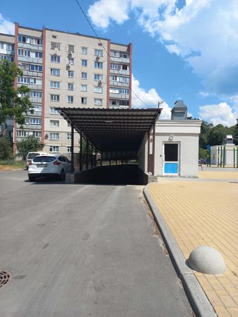 Продам паркинг В ЖК Шевченківський