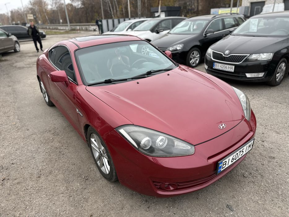 Хундай Купе 2.0 Газ Автомат