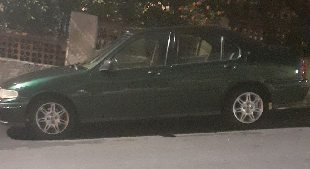 Rover 400 de 2000 em ótimo estado