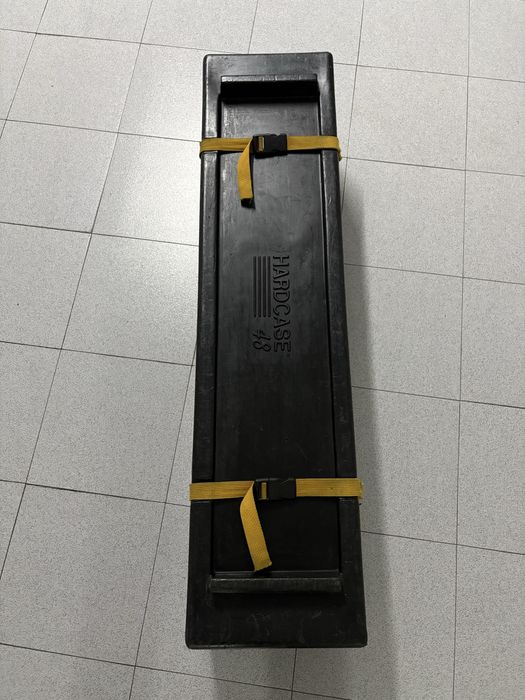 Caixa para ferragens de bateria Hardcase 48” com rodas