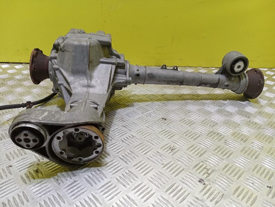 Редуктор передний 2.5 дизель BPE Volkswagen Touareg 2003-2010 Туарег