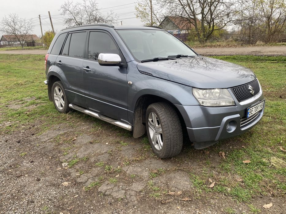 Автомобіль Suzuki Grand Vitara