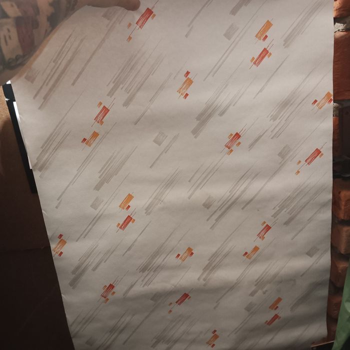 Stara tapeta na ścianę